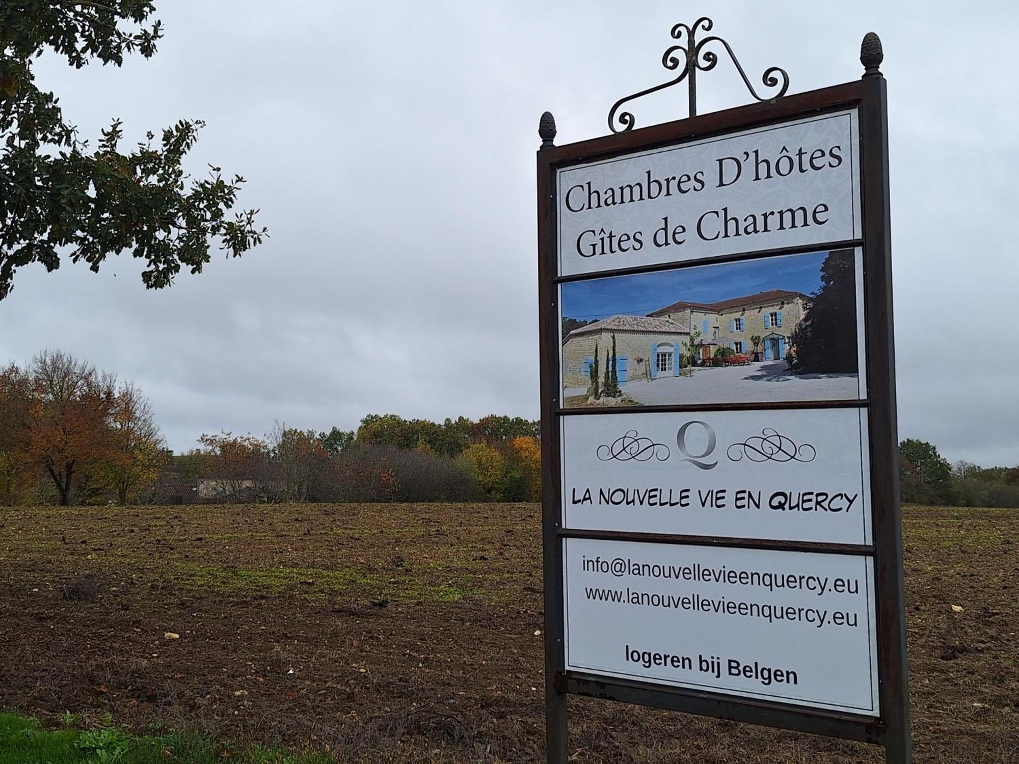 La Nouvelle Vie En Quercy Acomodação com café da manhã Montaigu-de-Quercy Exterior foto